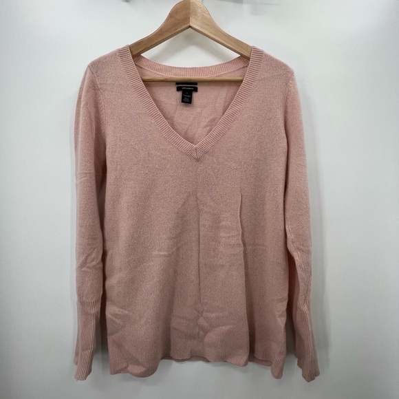 Halogen 100% Cashmere V-Neck Sweater Ladies Size Small - Picture 1 of 4